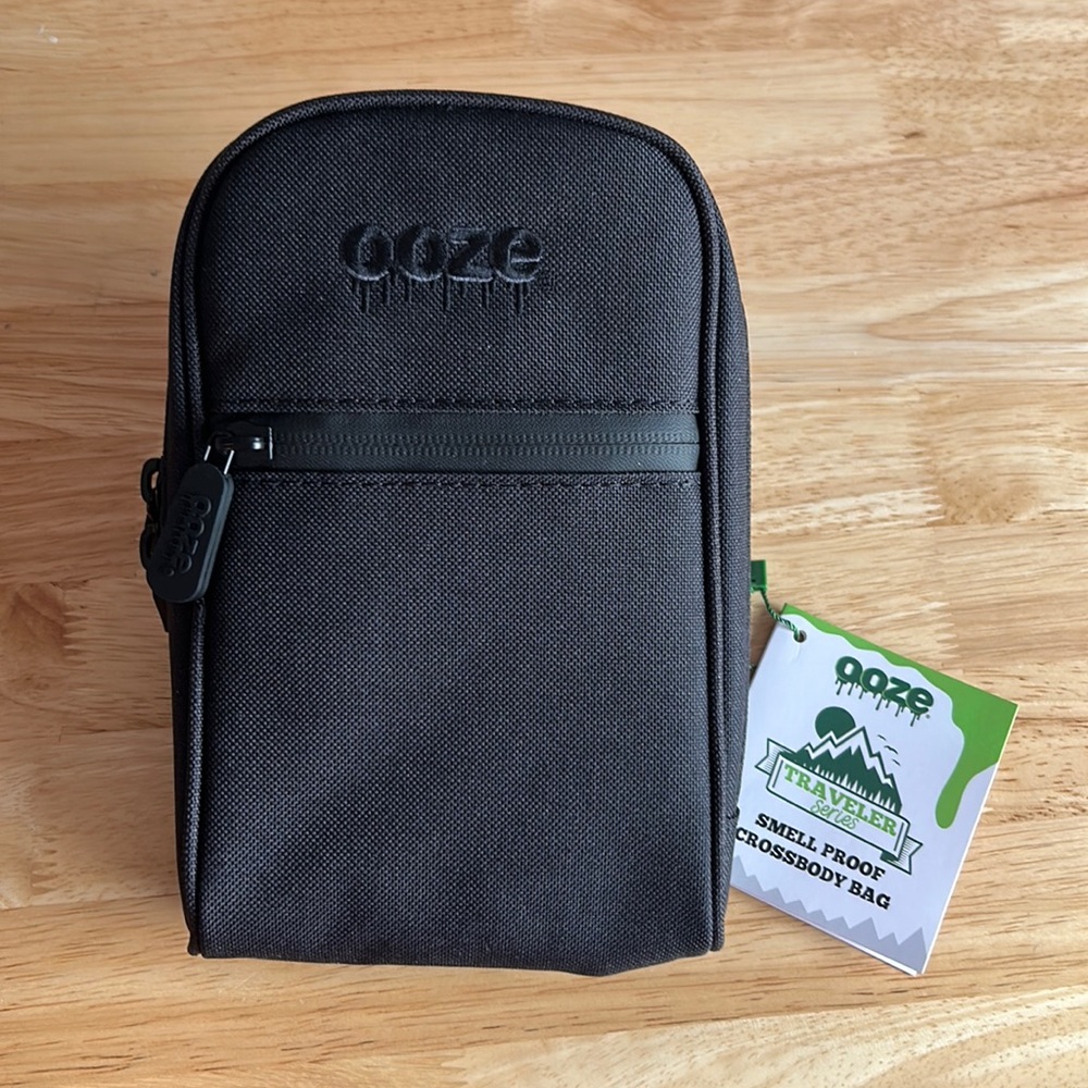 Ooze Traveler Smell Proof Crossbody Bag